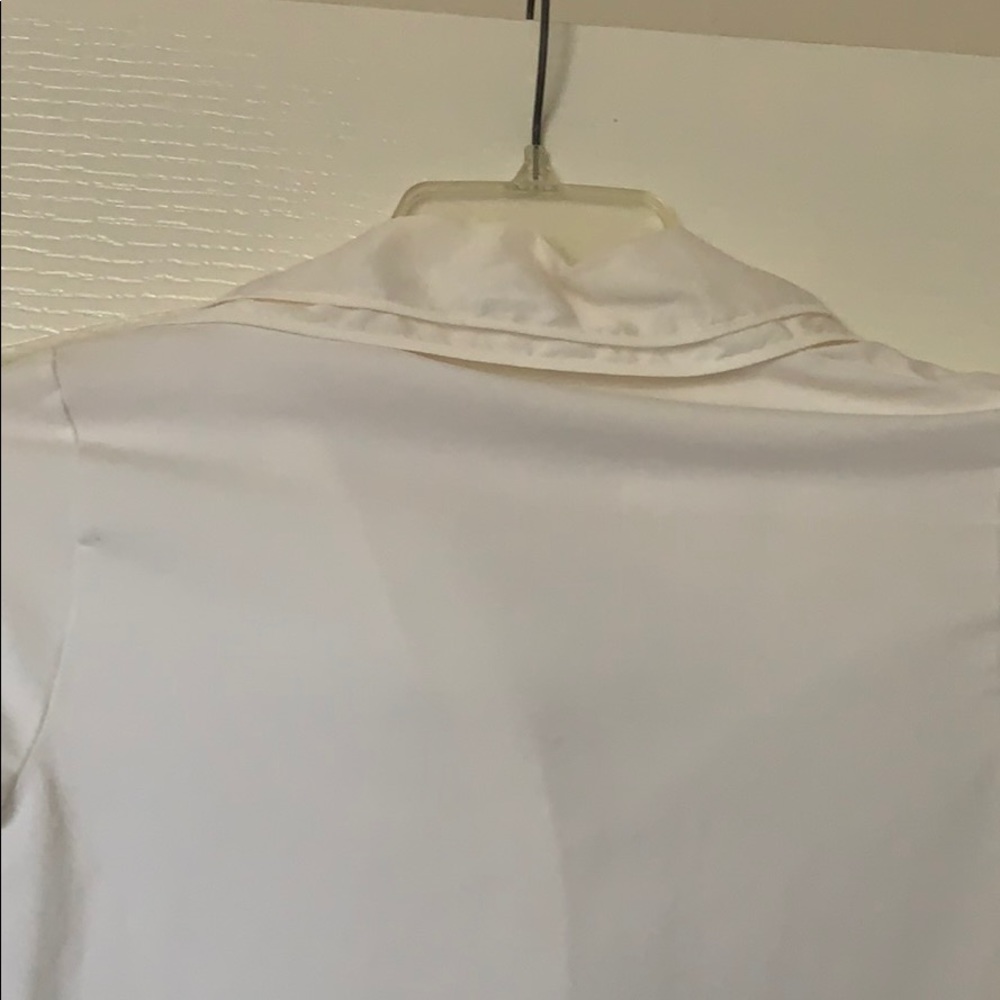 Tops - Picture 5 of 7